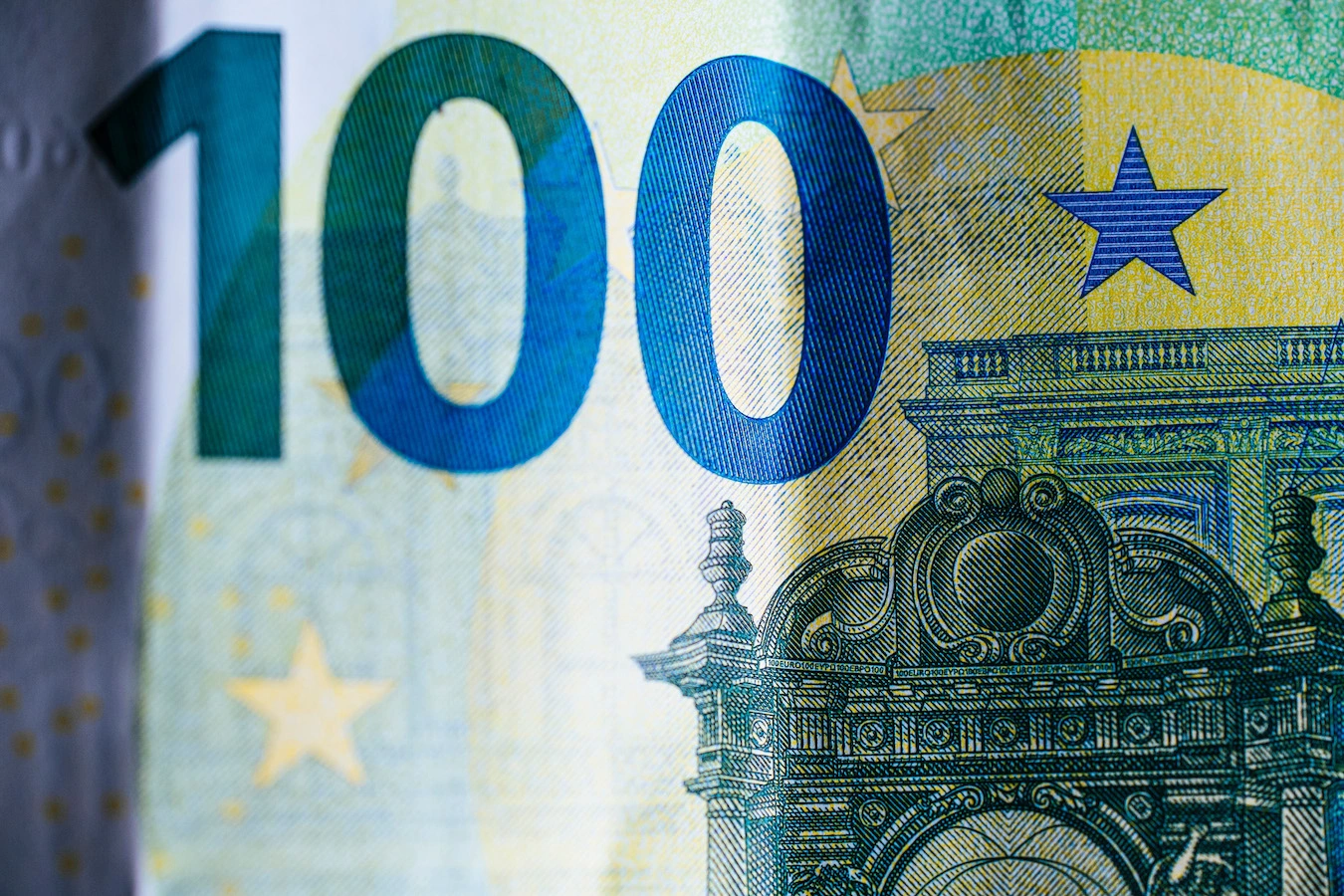 100 Euros.webp